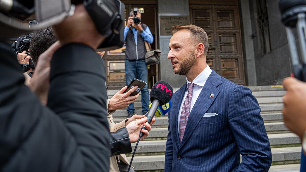Slovenský ministr vnitra ustál hlasování sněmovny o vyslovení nedůvěry